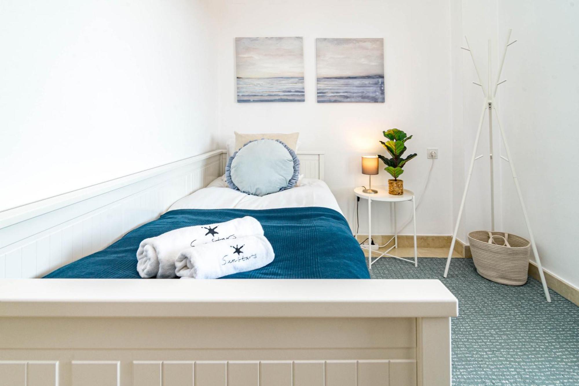 Apartament Noray 10 *