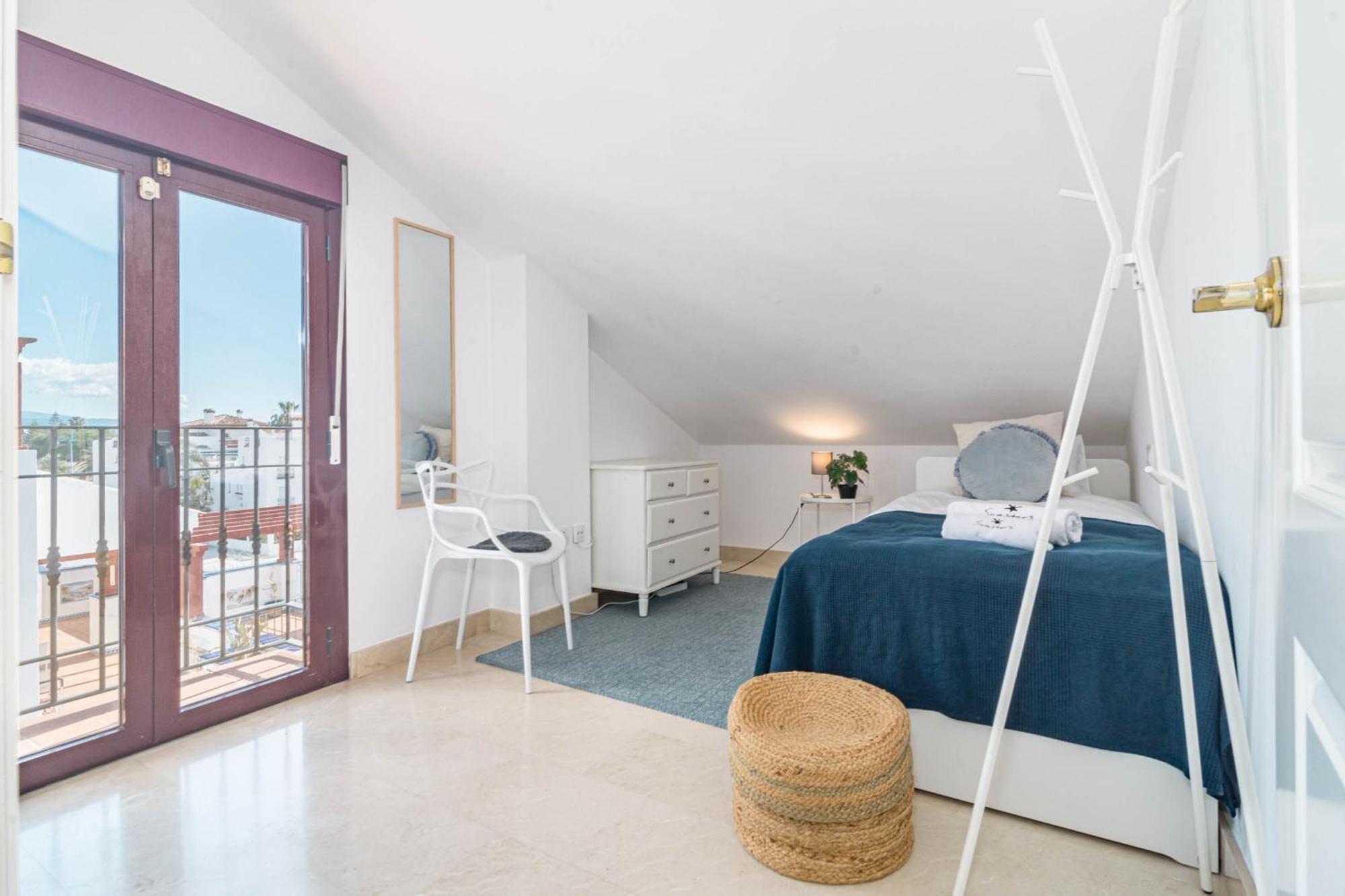 Noray 10 Marbella